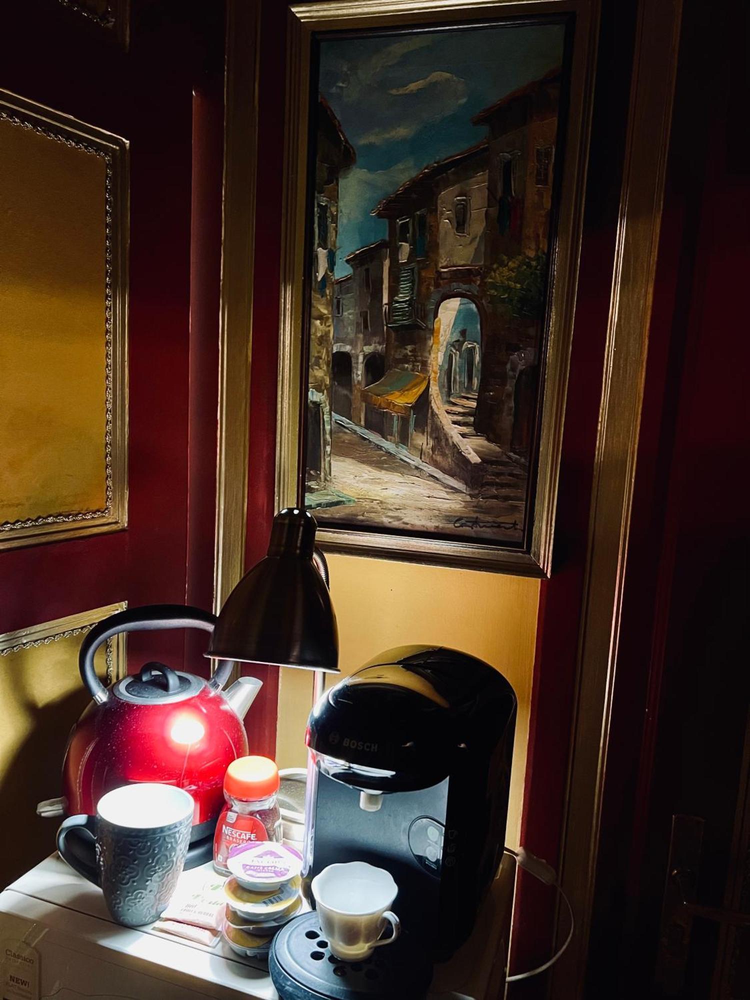 Classic Love Story In Old Cluj I Eksteriør billede
